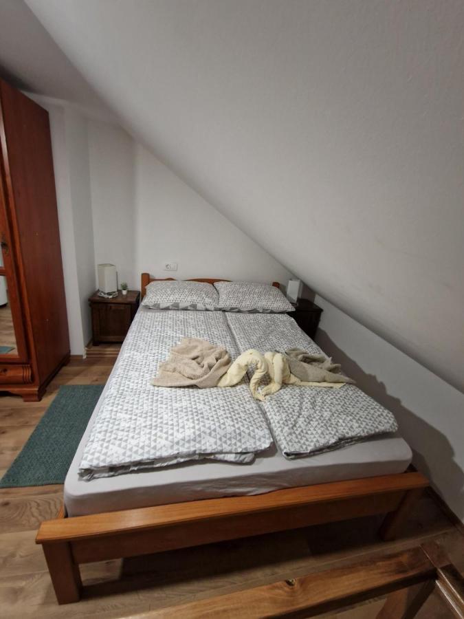 Apartmani Studio Apartmani Senjska Maslina 塞尼 外观 照片